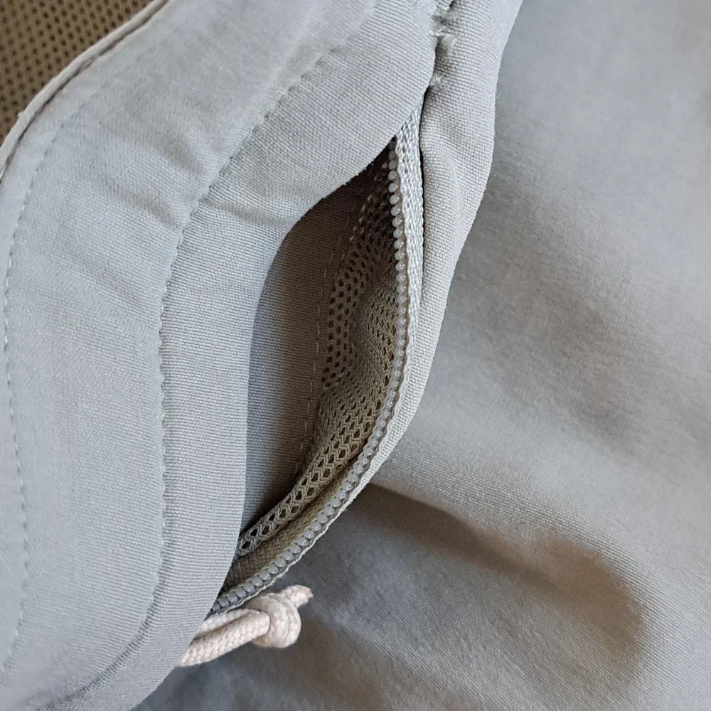 NWOT The North Face Mens Performance‎ Athletic/Hiking/Gym Sage 6.5